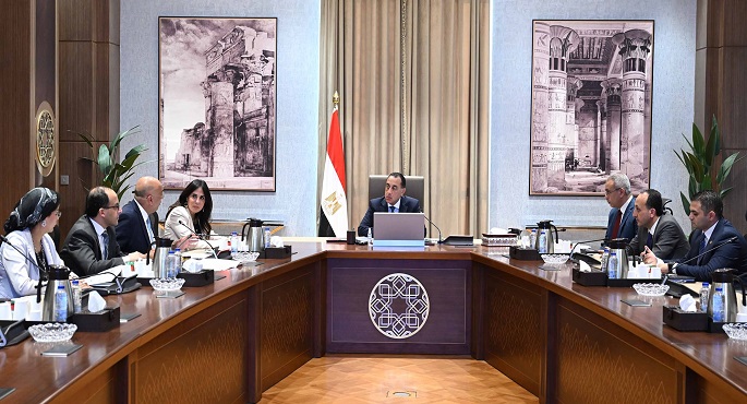 رئيس الوزراء يتابع جهود جهاز تنمية المشروعات المتوسطة والصغيرة ومتناهية الصغر بالمحافظات الحدودية