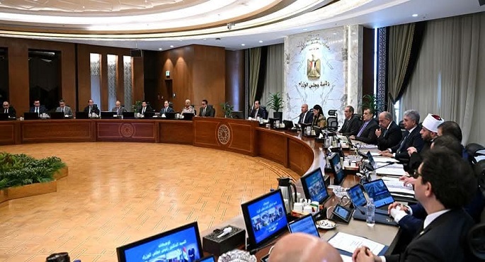 وزير الموارد المائية والرى يوضح تداعيات فيضان “النيل” واستعدادات المواجهة