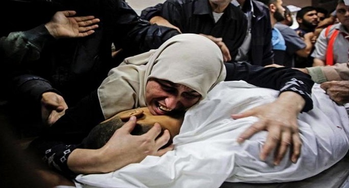 شهيد ومصابون فى قصف للاحتلال على حى الزيتون