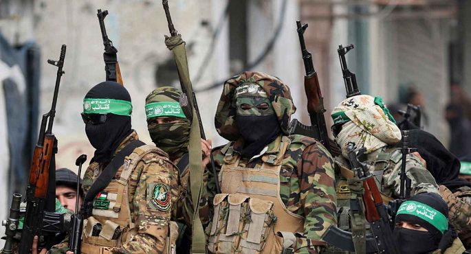 صحيفة العربي الجديد : هل ستسلّم حماس سلاحها؟