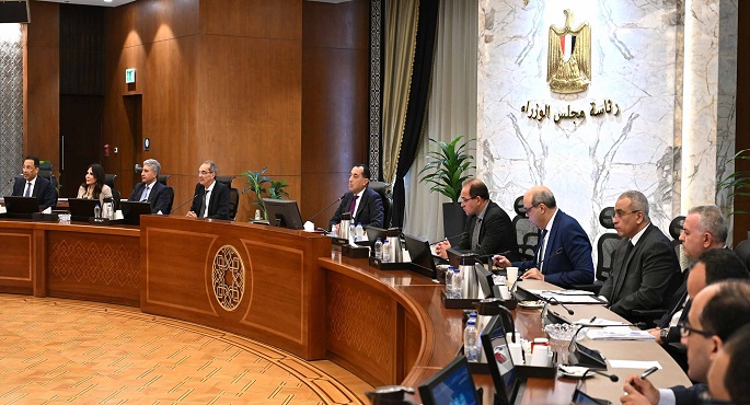 مدبولى يتابع مشروع تطوير المنظومة المتكاملة لمعلومات مصلحة الجوازات المركزية