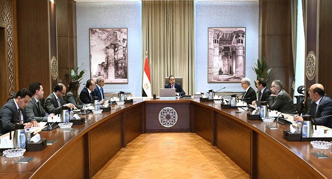رئيس الوزراء: مؤشرات أداء الاقتصاد تسير بصورة إيجابية ونعمل دائمًا ليشعر المواطن بهذه النتائج