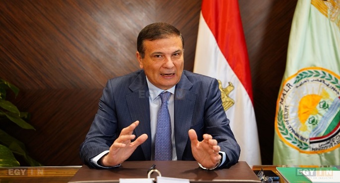 وزير الزراعة يطلق خطة شاملة لضمان موسم ناجح لزراعة القمح