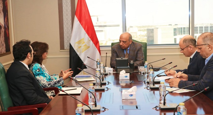 وزير الكهرباء يبحث مع رئيس الأكاديمية الوطنية للتدريب التنسيق فى بناء القدرات وتحسين الأداء