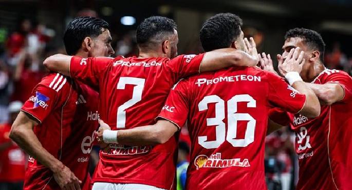 الأهلى يتوجه إلى أبو ظبى لمواجهة الزمالك فى نهائى السوبر المصرى