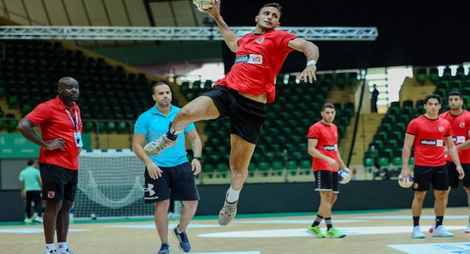 الأهلى أمام سموحة فى نهائى كأس السوبر المصرى لكرة اليد بالإمارات