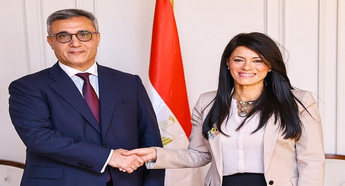 المشاط تبحث مع السفير الجزائرى استعدادات انعقاد الدورة الـ 9 للجنة العليا المشتركة المصرية الجزائرية ومنتدى الأعمال