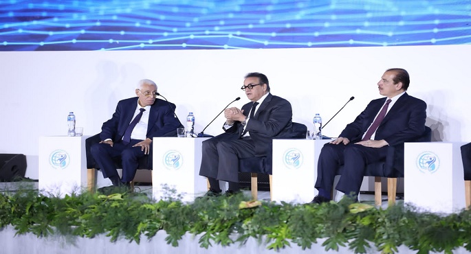 وزير الصحة يؤكد أن الدولة لديها خرائط دقيقة للتحديات الصحية والتغلب عليها