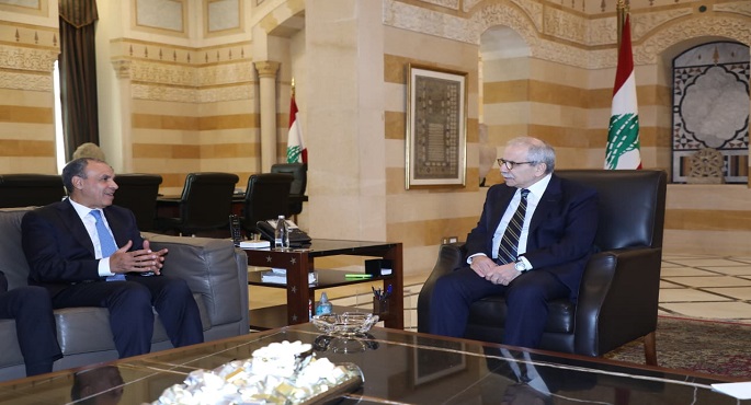 وزير الخارجية يلتقى رئيس مجلس الوزراء اللبنانى فى بيروت