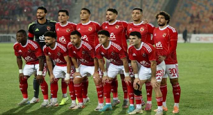 الاهلى بزيه التقليدى امام الجيش الملكى المغربى بدورى أبطال افريقيا
