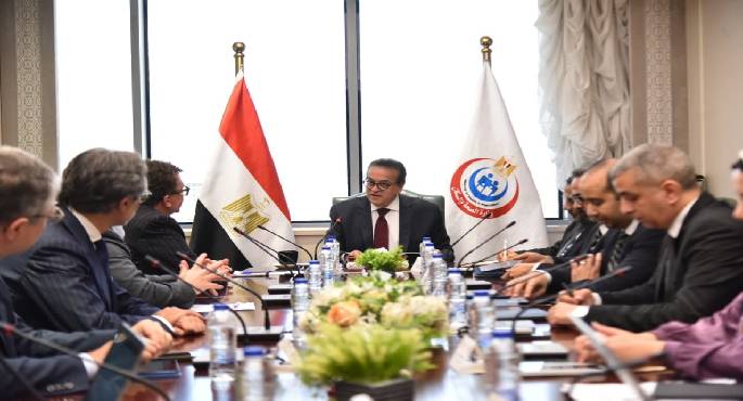 وزير الصحة يبحث مع “مالتى كير فارما”الإيطالية التعاون فى علاج الأمراض النادرة