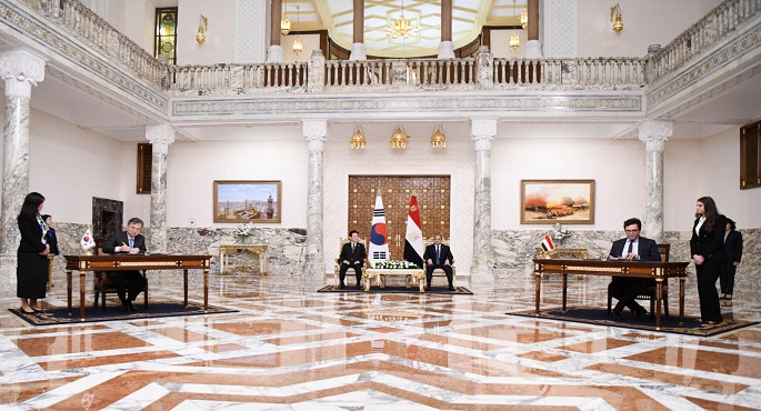 بالفيديو.. الرئيس السيسى ورئيس كوريا الجنوبية يشهدان توقيع مذكرتى تفاهم فى الثقافة والتعليم
