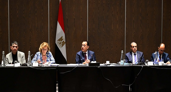 مدبولى من جوهانسبرج: الحكومة تولى اهتماما كبيرا بتمكين القطاع الخاص ليكون المحرك الرئيسى للنمو الاقتصادى
