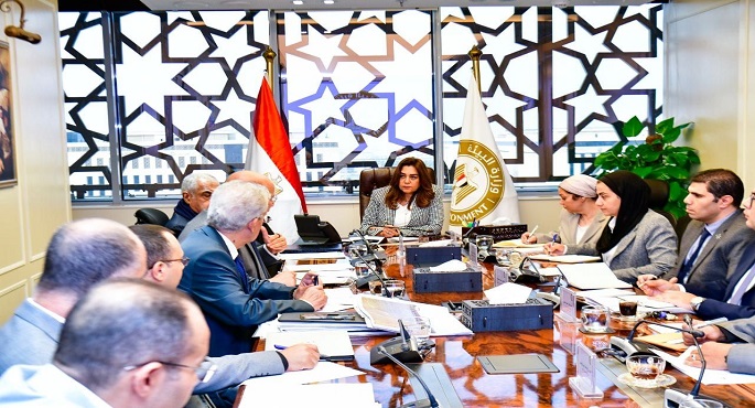 منال عوض: نحرص على دعم المشروعات الاستثمارية التى تحافظ على مواردنا الطبيعية