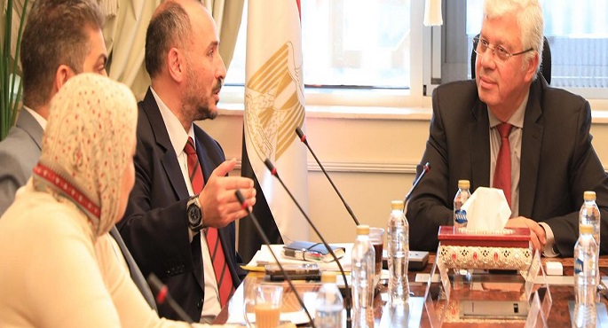 عاشور يجتمع بوفد أسترازينيكا لتعزيز التعاون فى مجال تشخيص وعلاج الأمراض النادرة