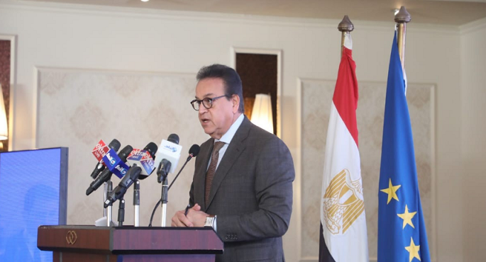 عبدالغفار: التجربة المصرية أثبتت أن الاستثمار فى الإنسان نقطة الانطلاق لأى نهضة