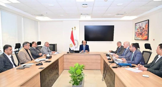 وزير الرى يؤكد الحرص على متابعة كافة المشروعات القومية التى تسهم فى تحقيق الأمن الغذائى