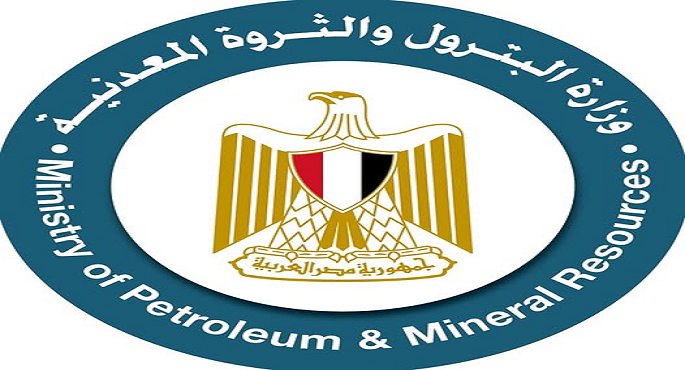 وزارة البترول : التحقيق فى واقعة سقوط برج أحد أجهزة الحفر … وخروج اثنين من المصابين الثلاثة