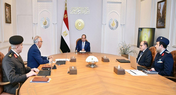 الرئيس السيسى يشدد على الاستمرار فى تنفيذ المشروع القومى لضبط النيل وإزالة التعديات على مجراه