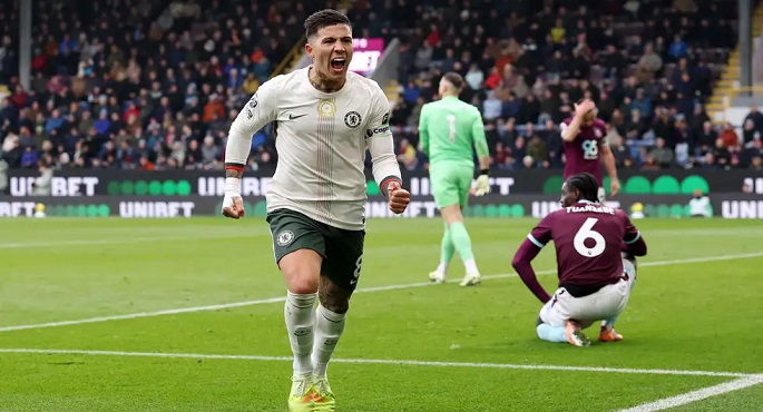 تشيلسى يفوز على بيرنلى 2 – صفر بالدورى الإنجليزى الممتاز لكرة القدم