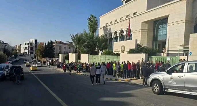 سفارات مصر بدول الخليج تستقبل الناخبين لليوم الثانى بالمرحلة الثانية لانتخابات النواب 2025