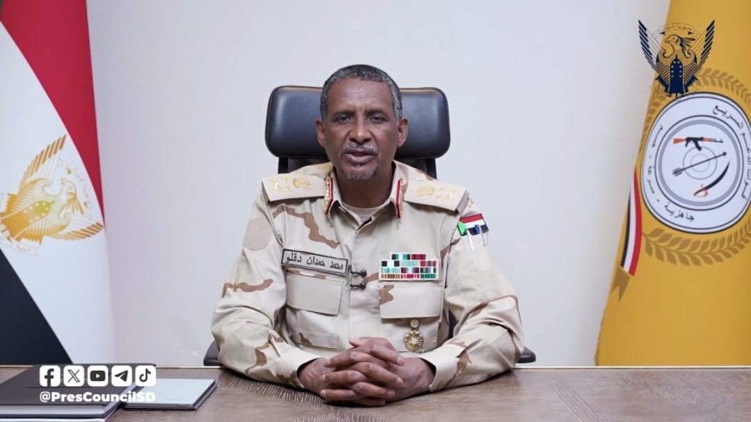 حميدتى يعلن هدنة إنسانية من طرف واحد واستمرار موجات النزوح فى السودان