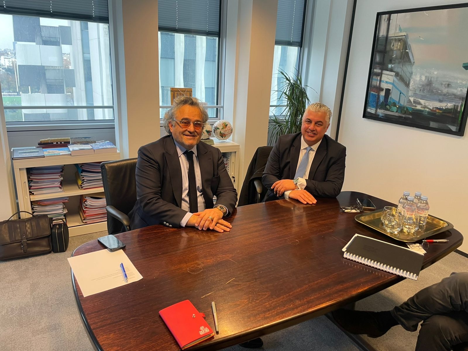 تعاون بين «اقتصادية القناة» وشركات «Voltalia وGroupe HOLDER وAGL»