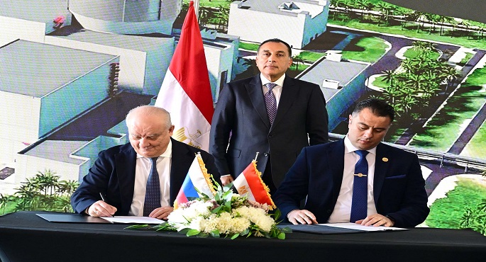 بالصور.. رئيس الوزراء يشهد توقيع أمر شراء الوقود النووى لمحطة الضبعة النووية