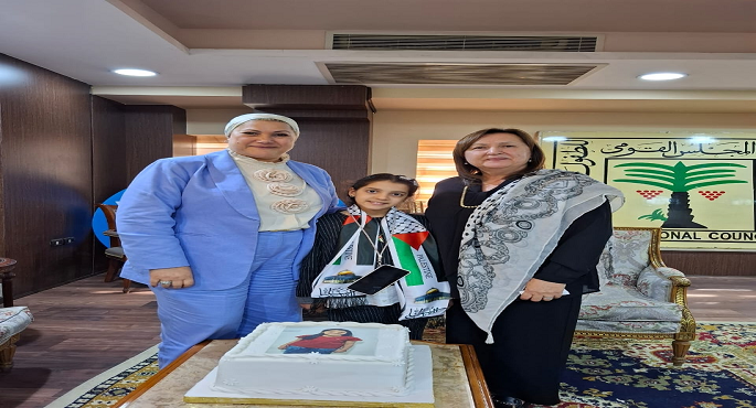 رئيسة المجلس القومي للطفولة والأمومة تستقبل الطفلة الفلسطينية “ريـتاج جحا” وتمنحها لقب سفيرة الطفولة للمحبة والسلام