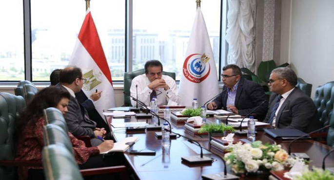 وزير الصحة يوجه بسرعة إنهاء تطوير مستشفى أم المصريين
