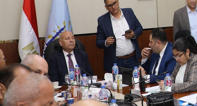 بالفيديو والصور .. محافظ القاهرة: بدء التصويت فى انتخابات النواب فى كل لجان العاصمة دون معوقات