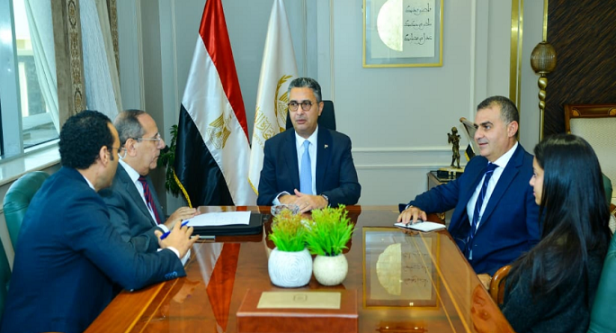وزير التموين : بدء طرح الزيوت الحره بأسعار مخفضة من انتاج الشركة القابضة للصناعات الغذائية