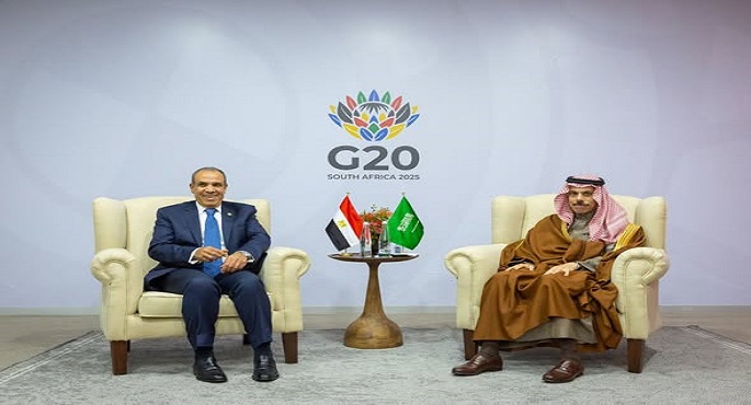 بالصور.. وزير الخارجية ونظيره السعودى يؤكدان عمق وتميز العلاقات التاريخية بين البلدين