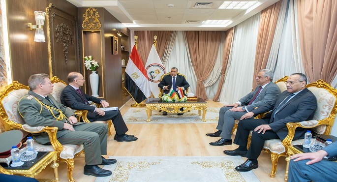 وزير الدولة للإنتاج الحربى: معرض إيديكس يتم فى إطار جهود وطنية مخلصة وتكامل تام بين الجهات المصرية المشاركة