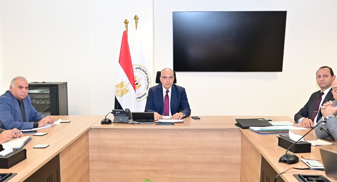 وزير الرى يؤكد سعى الوزارة لتفعيل ودعم روابط مستخدمى المياه