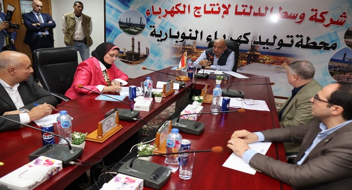وزير الكهرباء والطاقة المتجددة يتفقد محطة توليد كهرباء النوبارية بمحافظة البحيرة