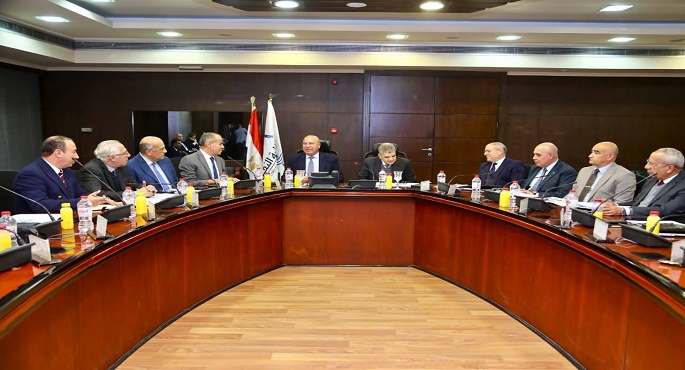 وزير النقل يترأس اجتماع الجمعية العامة العادية وغير العادية لشركة موانئ مصر البحرية