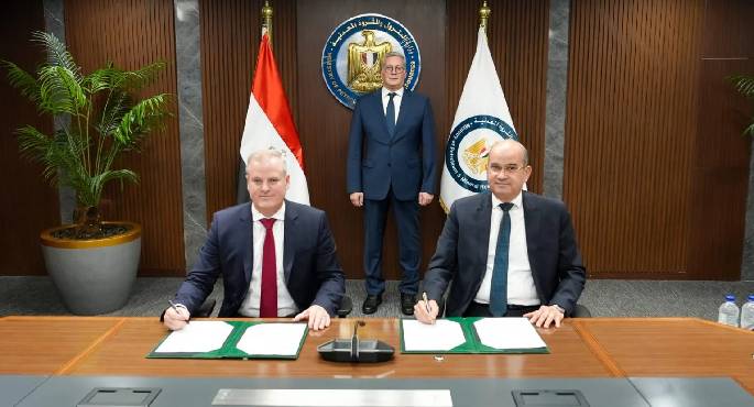 البترول: توقيع عقد رخصة إنتاج وقود الطائرات المستدام