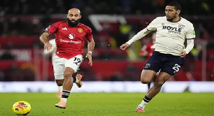 مانشستر يونايتد يسقط فى فخ التعادل مع ويستهام 1-1 فى الدورى الإنجليزى