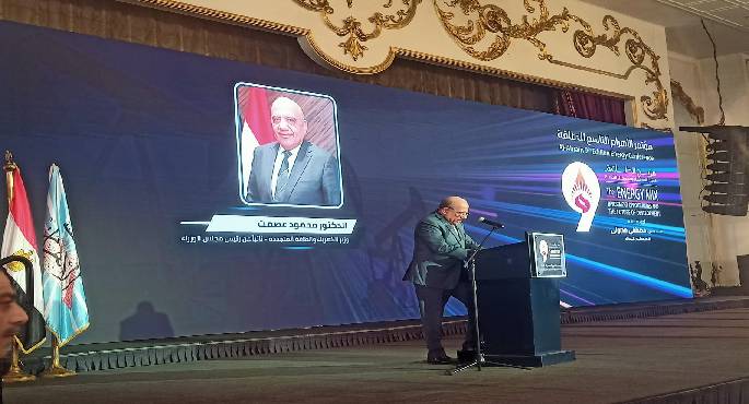 وزير الكهرباء: قطع شوط كبير للوصول بالطاقة النظيفة إلى 42% من إجمالى الطاقة المولدة عام 2030