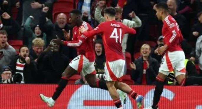 مانشستر يونايتد يستضيف نيوكاسل فى مباراة البوكسينج داى بالدورى الإنجليزى