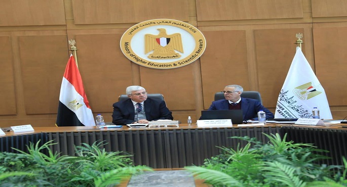 وزير التعليم العالى يثمن المساهمة الفعالة للجامعات الأهلية فى مبادرة “تحالف وتنمية”