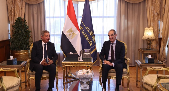 وزير الاتصالات ورئيس الأعلى للإعلام يبحثان آفاق التعاون المشترك