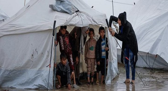 مصادر طبية فلسطينية: وفاة رضيعة جراء البرد القارس فى مدينة غزة