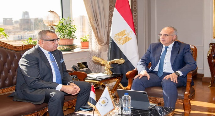 وزير الرى ومحافظ جنوب سيناء يبحثان موقف مشروعات الموارد المائية بمحافظة جنوب سيناء