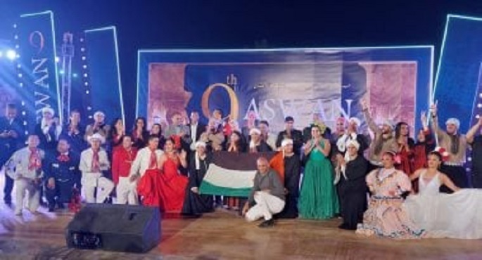 الفالوجا الفلسطينية تحيى احتفالية جوائز الصحافة المصرية