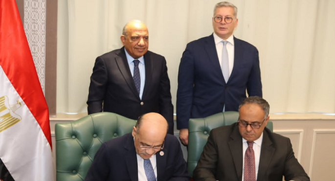 وزيرا الكهرباء والبترول يشهدان توقيع بروتوكول تعاون بين هيئتى البترول والمواد النووية