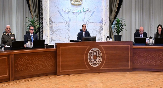 مدبولى يؤكد احترام الحكومة للصحفيين والإعلاميين والحرص الشديد على حرية إبداء الرأي بعيداً عن الأكاذيب