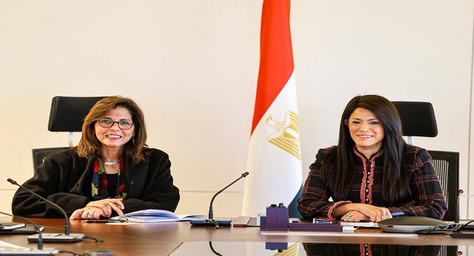 المشاط والمدير التنفيذى للأكاديمية الوطنية للتدريب تناقشان الخطة المستقبلية للأكاديمية وبرامجها التدريبية