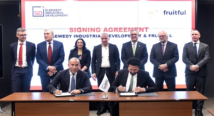 توقيع عقد بين السويدى للتنمية الصناعية وأول استثمار بولندى فى قطاع الأغذية بهيئة الاستثمار